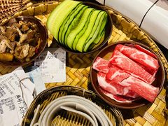 -卤校长老火锅(杨家坪直营店)