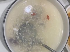 -沪华海鲜大酒楼(南汇店)