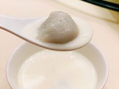 杏汁泡汤丸-广东胜利宾馆西关粤中餐厅