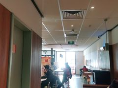 -麦当劳(玉桥中路店)