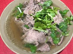 -谢老五跷脚牛肉·非遗传承店