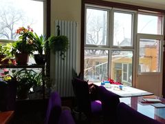 靠窗位-北京龙庆四季香农家饭庄·灶台鱼·碳烤虹鳟鱼(龙庆峡店)