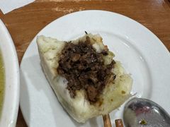 -胡成记口蘑龙眼包子(盐道街店)