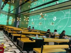 大堂-一席地·本地鸡窝·杭帮鸡火锅(萧山银隆百货店)