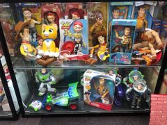 -seed station 中古玩具店(北投购物店)