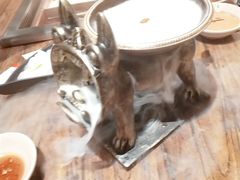 -老牌坊云南鱼豆花火锅(爱建店)