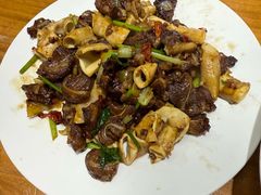 -超越海鲜屋(飞龙物业店)
