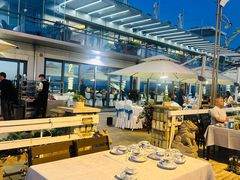 -靓湾海鲜·海景餐厅(小麦岛店)