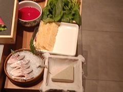 -巴奴毛肚火锅(新街口金鹰店)