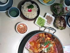 -左庭右院鲜牛肉火锅(浦江欢乐颂店)