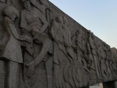 -唐山抗震纪念碑广场