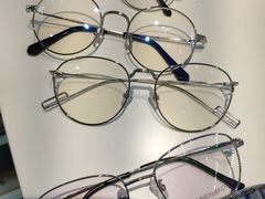 -潘多拉眼镜·蔡司依视路明月(潘家园店)