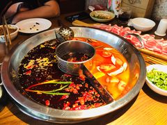 -佬土鹅肠火锅(解放路店)