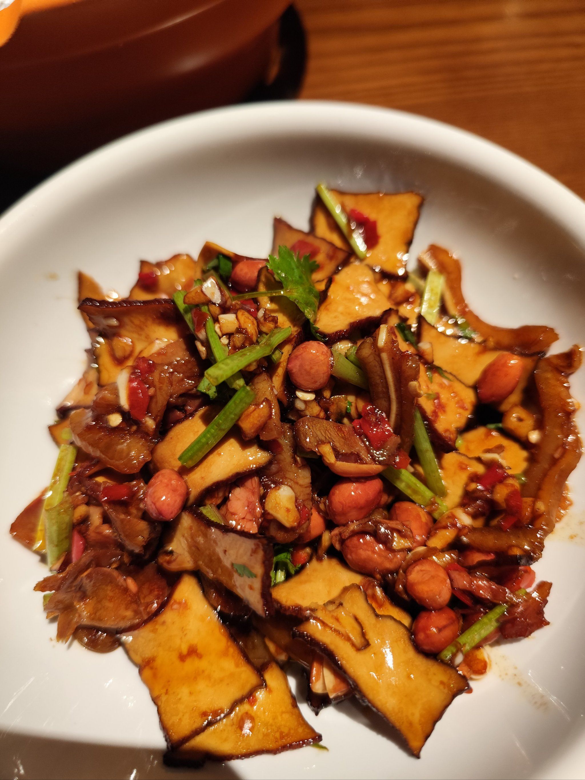 湘辣辣周年庆炒花龙好嫩啊,砂锅粉丝煲我的最爱,热卤真的很有湖南的