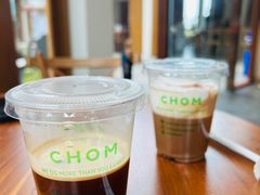 -Chom Cafe and Restaurant