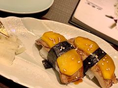 鹅肝芒果握饭-山葵家·创意料理(临平银泰城店)