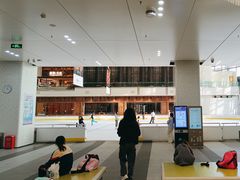 -冰纷万象滑冰场(深圳万象城店)