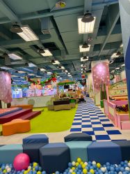 -莫莉幻想儿童乐园(三河燕郊永旺店)