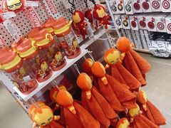 -名创优品(北京新中关购物中心地铁层店)