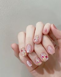 -H12 STAR日式美甲美睫专门店