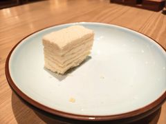娜帕里勇-耶里夏丽·丝路国际·新疆餐厅(浦东区东方路店)