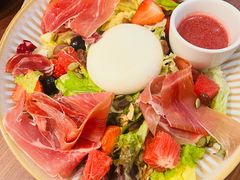 布拉塔芝士意式风干火腿沙拉-BAKER&SPICE(国金中心商场店)