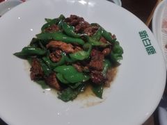 -新白鹿餐厅(滨江银泰店)