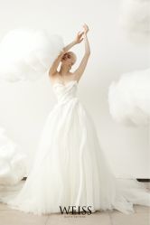 -MANLI BRIDAL婚纱