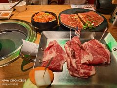 -炉小哥烤肉(信万广场店)