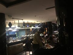-唐拉雅秀酒店-西锦汇空中BBQ·思创餐厅