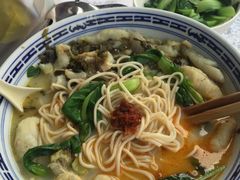 -明呈黄鱼面馆(斜土路店)