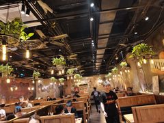 大堂-小俩口烧烤东北菜(双井店)