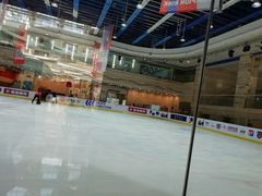 -冠军冰场(环球中心店)