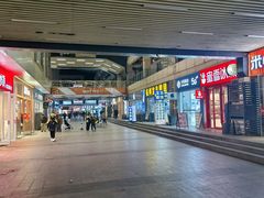 -港澳广场购物中心