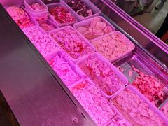 -周良天山牛杂城(天山路总店)
