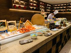 自助取餐区-融信华邑酒店·鲜艳西餐厅