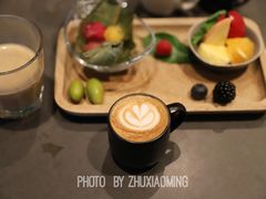 -星巴克臻选(上海合生汇1F店)