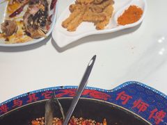 -何师傅美蛙鱼头(汉街店)