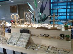 -Trend1881视光·蔡司视觉(领展广场店)