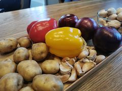 -蔚来中心(北京中关村店)