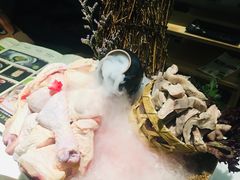 -洪氏嗨捞·猪肚鸡火锅(阳光天地店)
