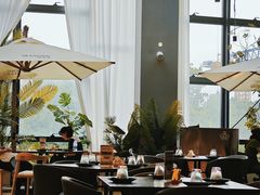-肆季荟·SEASONS(江苏电视塔店)