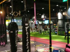 -VLines耀能运动24小时·月付制健身(京广桥店)