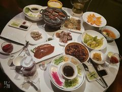 -贝勒爷·酥不腻烤鸭