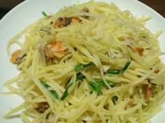 油豆丝炖蚬肉-将相和·海鲜蒸饺大连菜