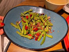 -耶里夏丽新疆餐厅(百联中环购物广场店)