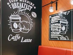 用餐区-山崎面包(百联世纪店)