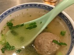 -潮界(LU·ONE凯德晶萃广场店)