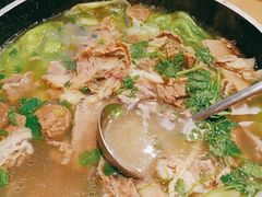 -川堂风·跷脚牛肉·乐山爆炒(宝山日月光店)