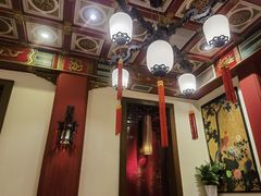 -梅龙镇酒家(南京西路总店)